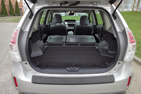 Editorial 2015 toyota prius v sh 25