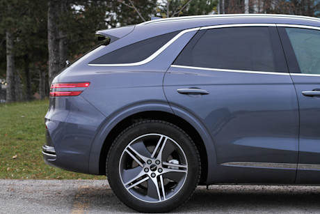 2026 Genesis Electrified GV70 Review Image