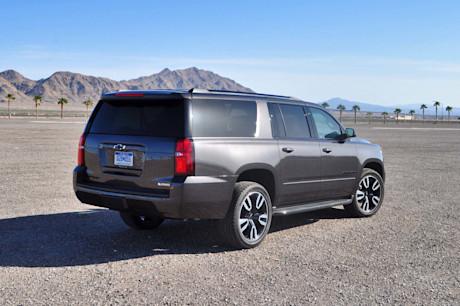 Editorial 2018 chevrolet suburban rst 05 mb
