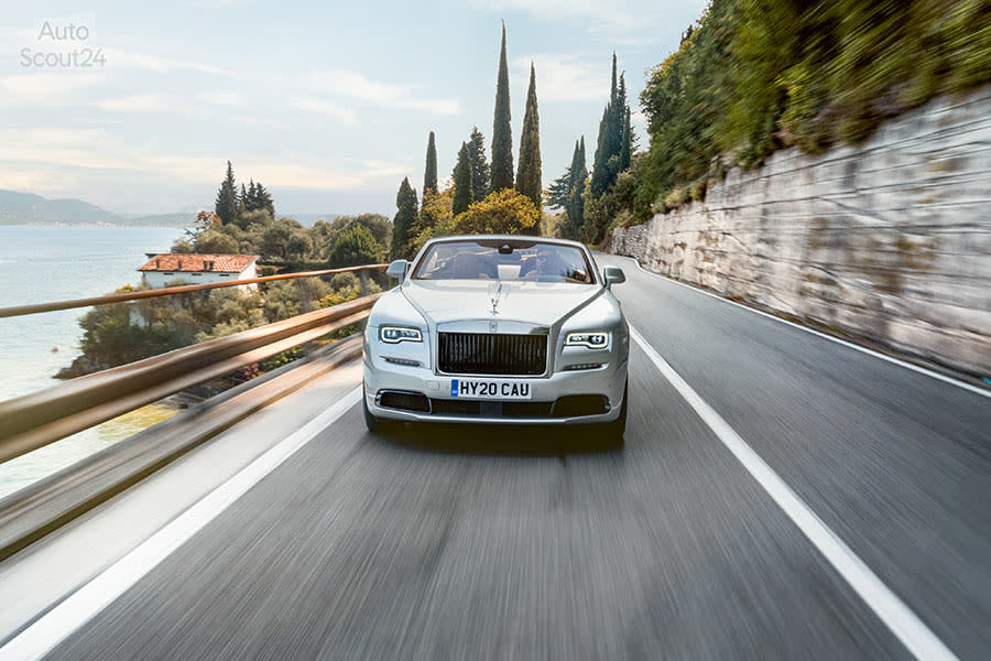 roll-royce-dawn-descapotable-fin-producción-autoscout24 (5).jpg