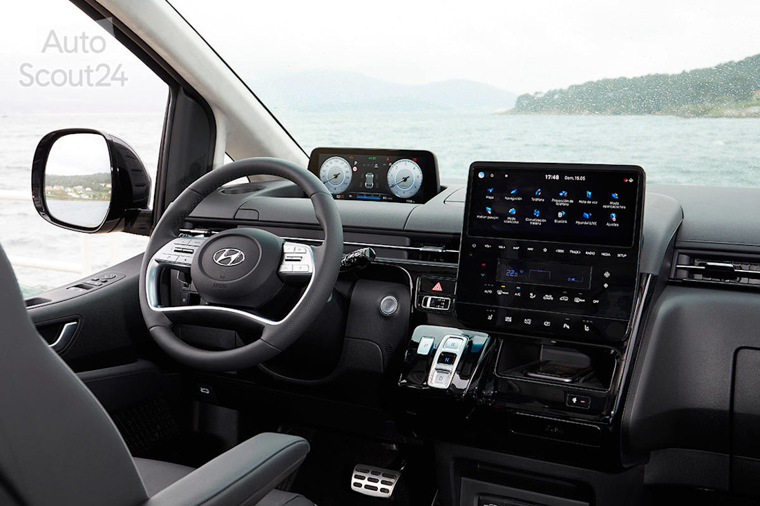 Presentacion-Hyundai-Staria-2022-(50).jpg