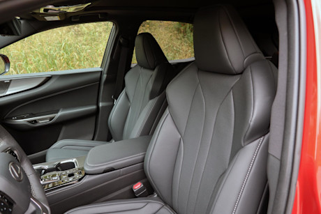 Editorial 2024 lexus nx 350 f sport series 3 td 231120 15 jm