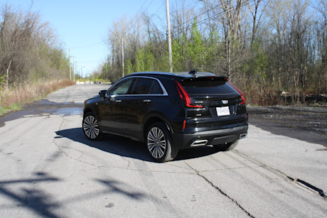 Cadillac XT4 2024 : essai routier Body Image