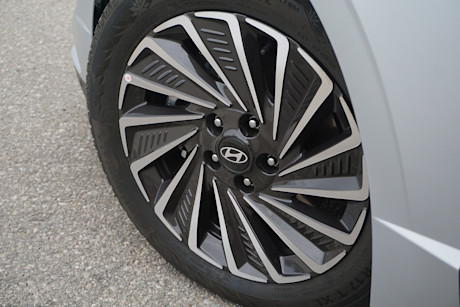 2026 Hyundai Sonata Hybrid Review + Video Body Image