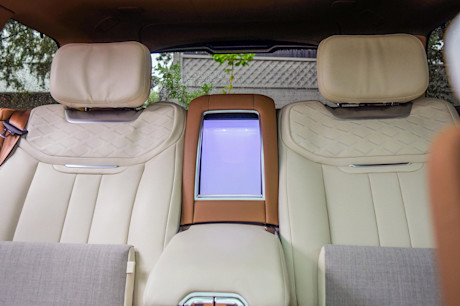 Editorial 2022 land rover range rover sv 06 sha