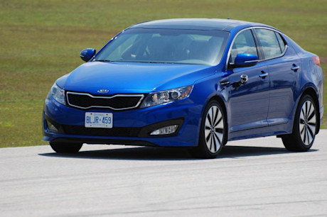 Editorial 2011 kia optima sx gy 05