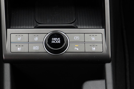 Editorial 2024 hyundai kona electric ultimate fd 231215 31 jm