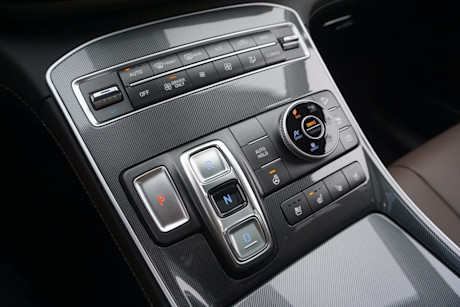 Editorial 2021 hyundai santa fe luxury hybrid 24 di