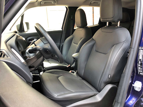 Editorial 2019 jeep renegade limited 4x4 14 jw
