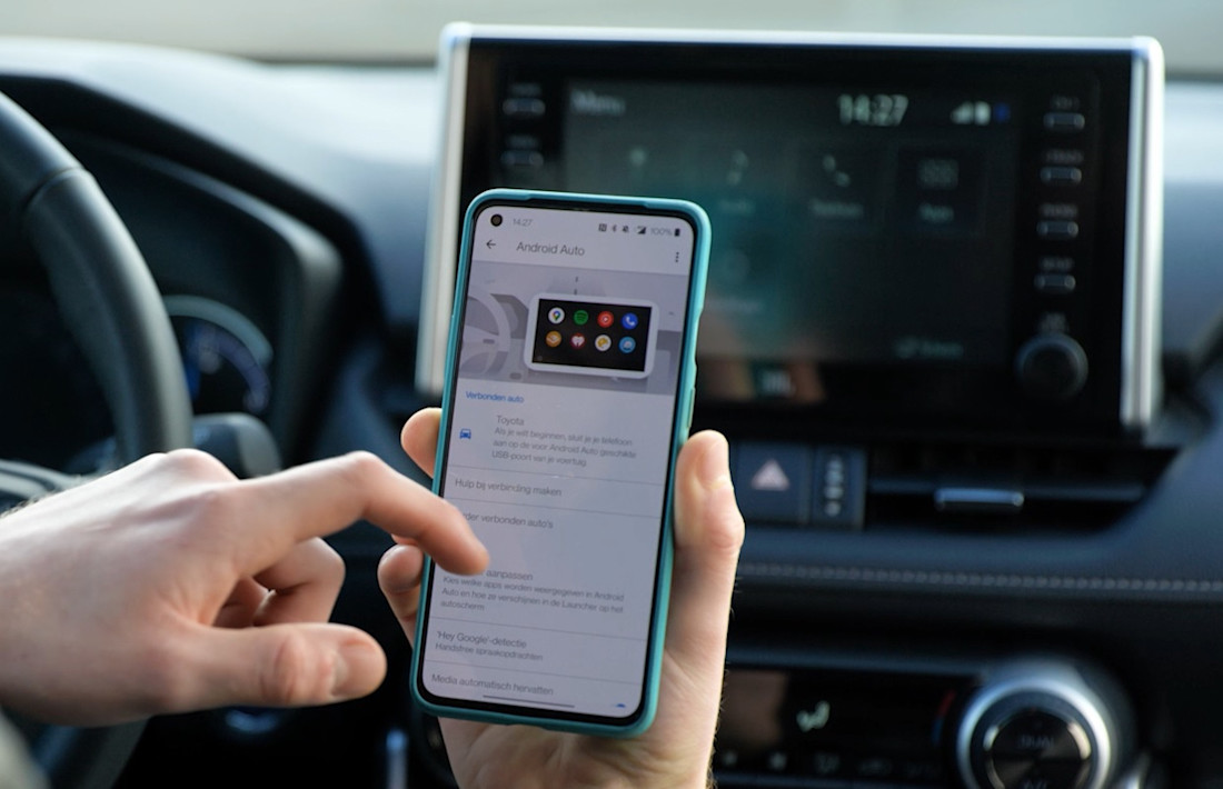 android-auto-3-2afc37-70fa02-aa15e4-fc8371-ee9591