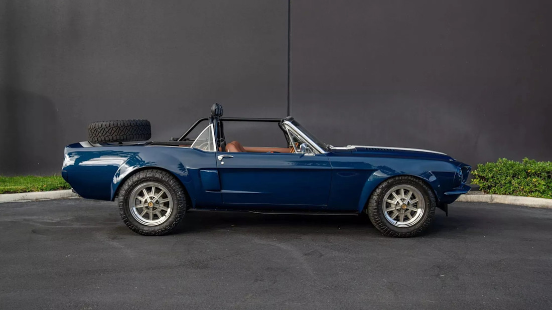 Ford-mustang-1968-off-road-restomod (13).jpg