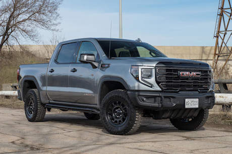 Editorial 2023 gmc sierra 1500 at4x 03 jv