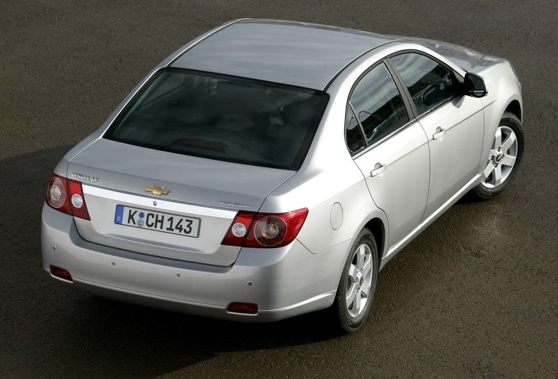 46msItNgREV9QFibkNy4xi-a7907013090a8771ea4e432352e871ab-chevrolet-epica-back-1100