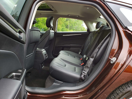Editorial 2019 ford fusion energi titanium 13 sw