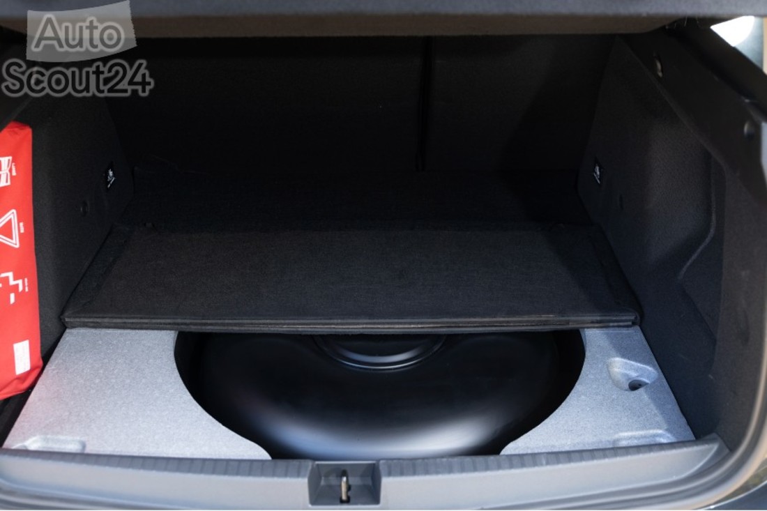 R-DAM_1345444 (1).jpg