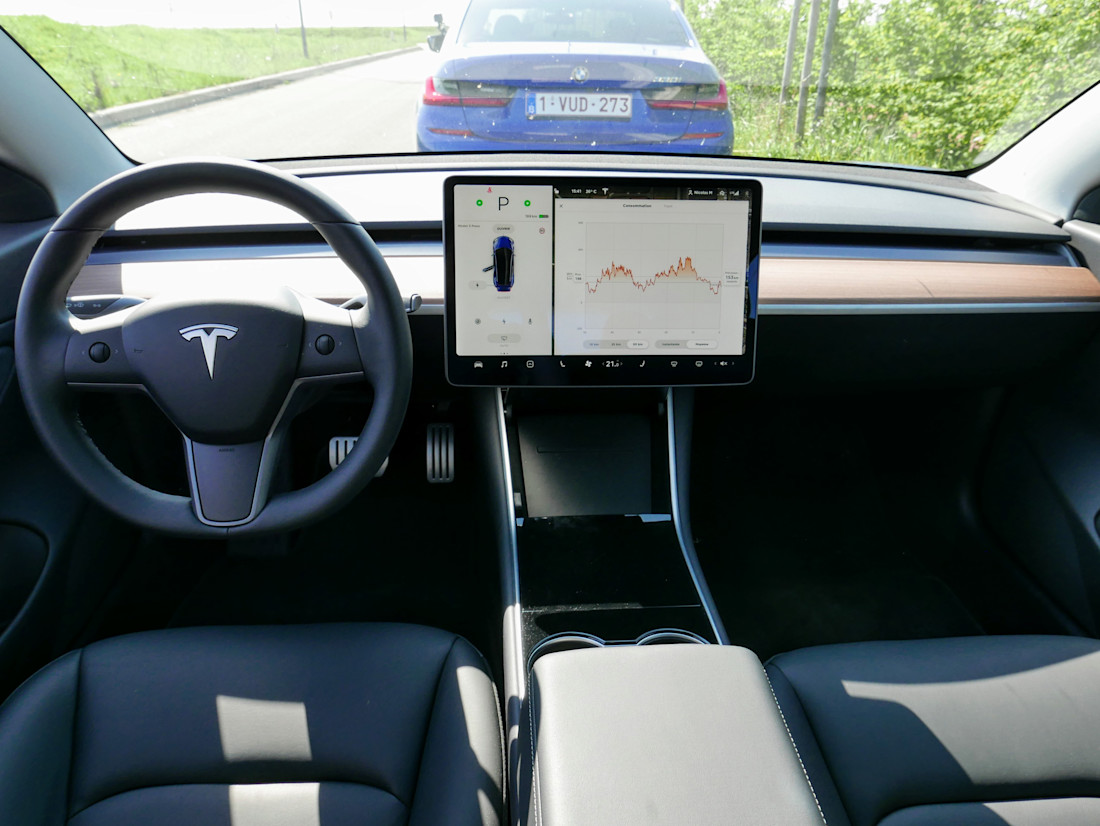 Comparo Tesla BMW (4).jpg