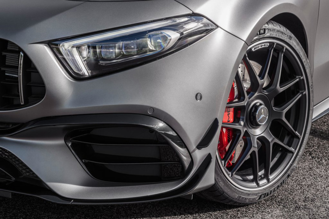 Mercedes-Benz-A45_S_AMG_4Matic-2020-1024-27.jpg