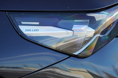 BMW 550e xDrive 2025 : essai routier Image