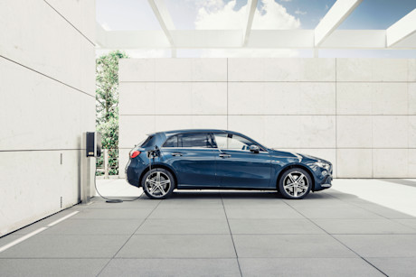 AS24 PHEV Mercedes A 250 e