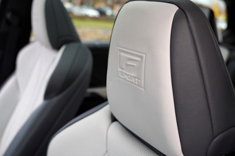 Lexus TX 500h 2026 : essai routier Body Image