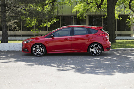 Editorial 2015 ford focus st jw 05