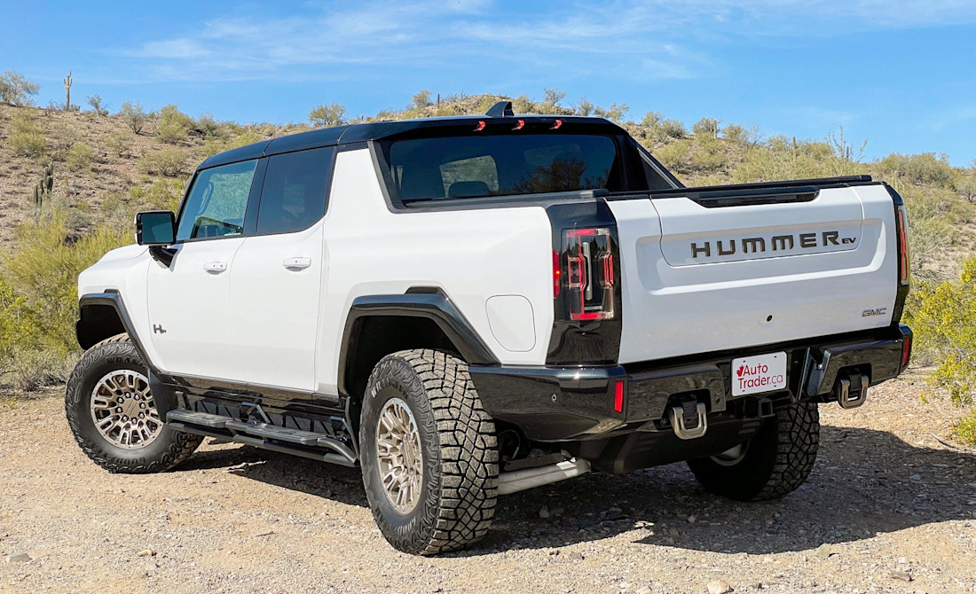 Editorial 2022 gmc hummer ev edition 1 pickup 09 ct