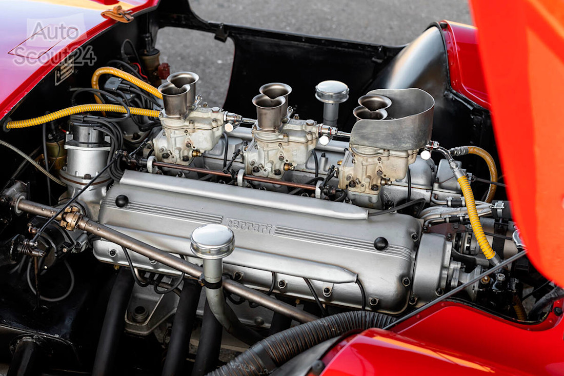 Ferrari 410 Spider Carrol Shelby (12).jpg