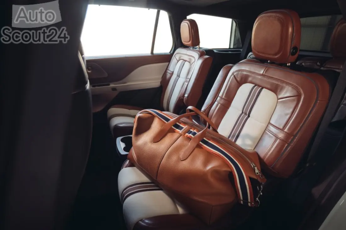 Lincoln-Aviator-Shinola-Concept-9 (2) Lincoln-Aviator-Shinola-Concept-9 (2)