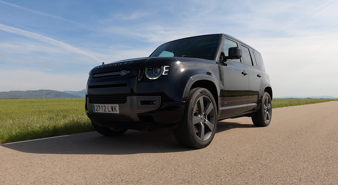 27_land_rover_defender 110 V8.png