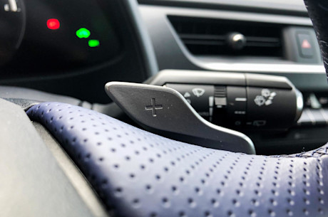 Lexus UX 250h 2022 : essai routier Image