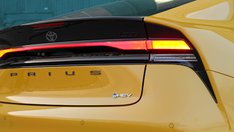 2025 Toyota Prius vs Honda Civic Hybrid Comparison Test Image