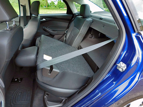 Editorial 2016 ford focus titanium sh 16