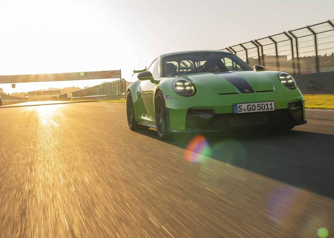 Porsche-911 GT3-2025 3