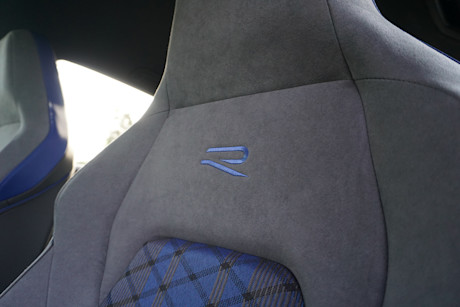 Editorial 2025 volkswagen golf r fd di 250425 18