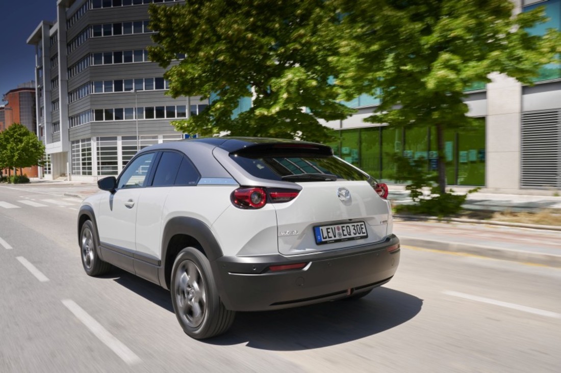 mazda-mx-30 (33).jpg