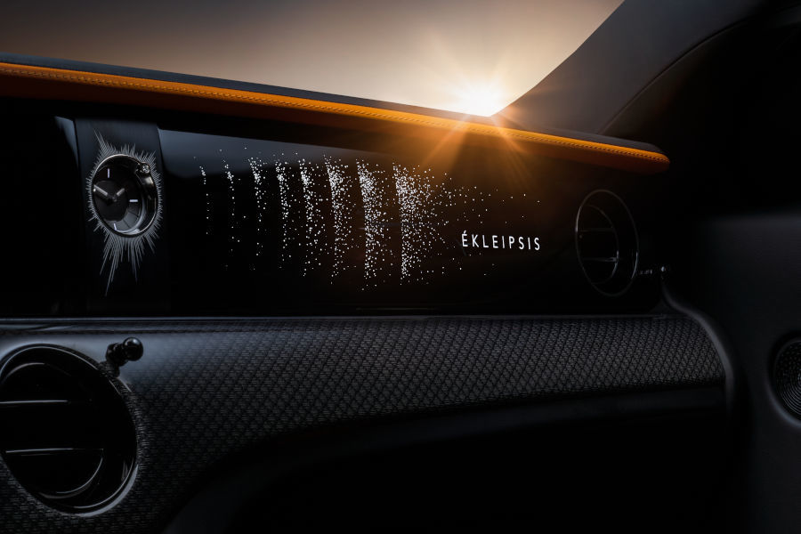 Rolls-Royce-black-Badge-Ghost-Ékleipsis (14).jpg