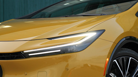 2025 Toyota Prius vs Honda Civic Hybrid Comparison Test Image