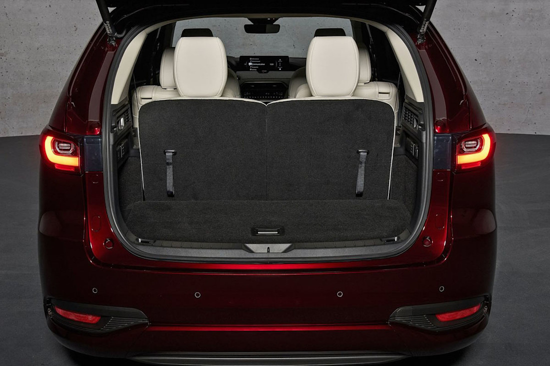 Mazda-CX-80-2025-maletero (2).jpg