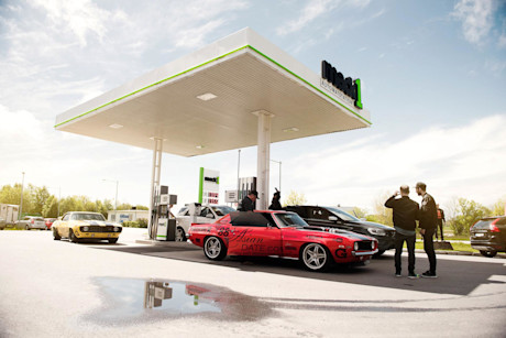 Editorial 1969 chevrolet camaro in 2015 gumball 3000 13 oskar bakke