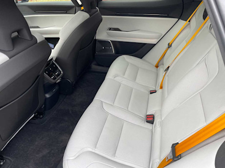 Editorial 2025 polestar 3 fd pb 240919 23