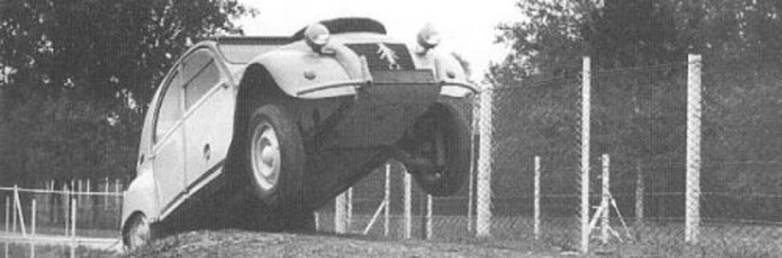 Rapport: Vente Artcurial, Collection Trigano – La 2CV s'envole…