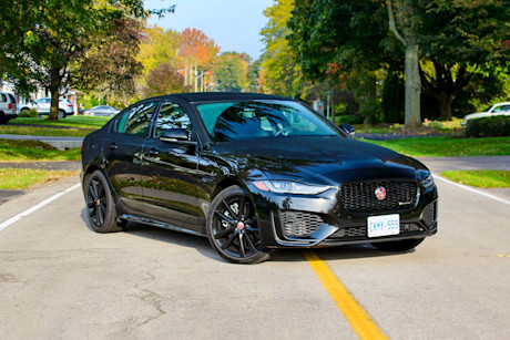 Editorial 2020 jaguar xe p300 r dynamic 02 pb