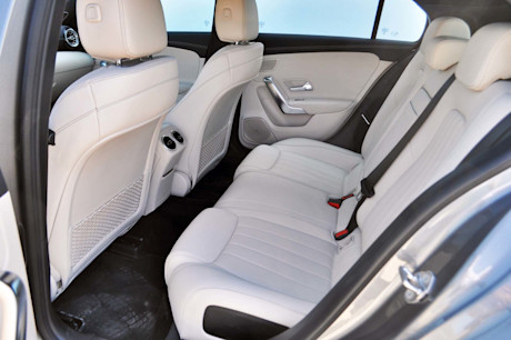 Editorial 2019 mercedes benz a 250 13 mb