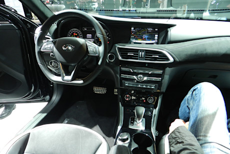 Editorial infiniti q30 4