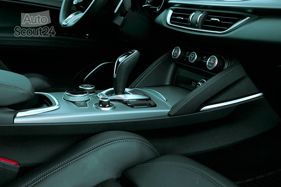 Prueba Alfa Romeo Stelvio Q4 Veloce diesel 210 CV 2020 Ruben Fidalgo (50).jpg