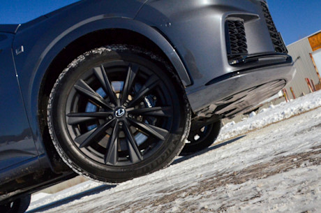 Lexus RX 500h 2024 : essai routier Image
