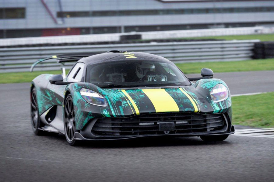 AstonMartinValhalla_02.jpg