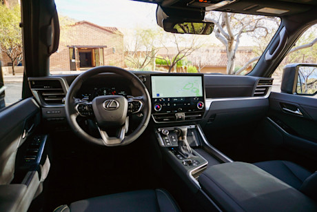 Editorial 2024 lexus gx 550 fd 240201 17 di
