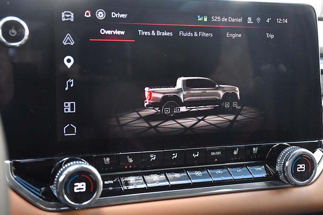 2026 GMC Canyon - TD - DR - 260506 - 31.jpg