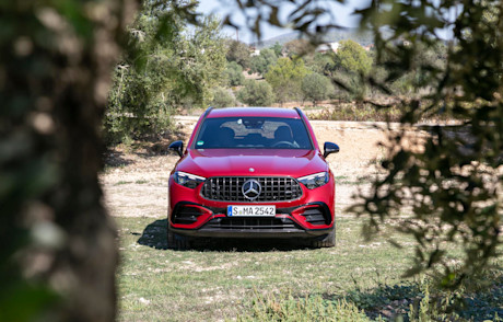 Editorial 2025 mercedes amg glc 63 s fd 231016 01 jw